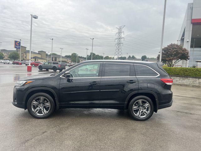 used 2018 Toyota Highlander car, priced at $29,900