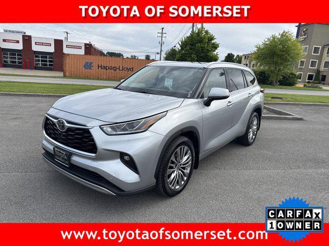 used 2020 Toyota Highlander car, priced at $36,900
