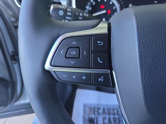 used 2020 Toyota Highlander car, priced at $36,900