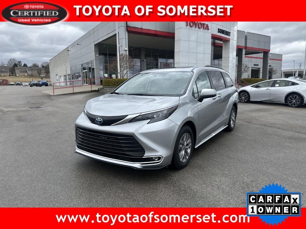 used 2024 Toyota Sienna car, priced at $48,900