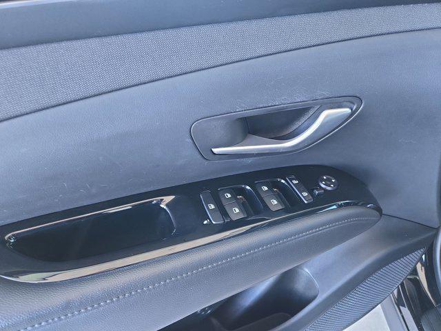 used 2022 Hyundai TUCSON Hybrid car, priced at $24,900
