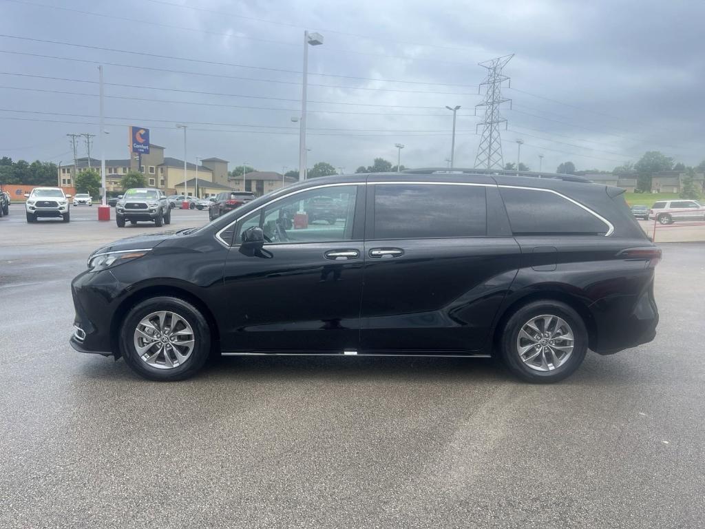 used 2024 Toyota Sienna car, priced at $46,800