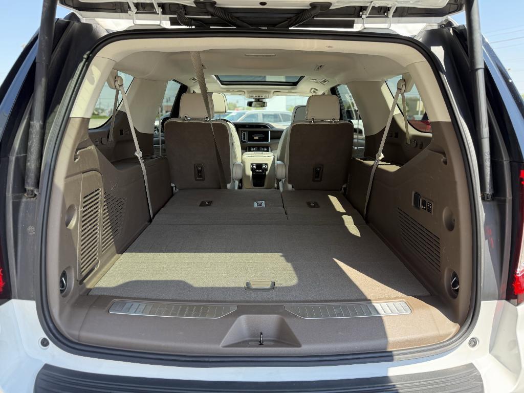 used 2022 GMC Yukon XL car, priced at $63,800