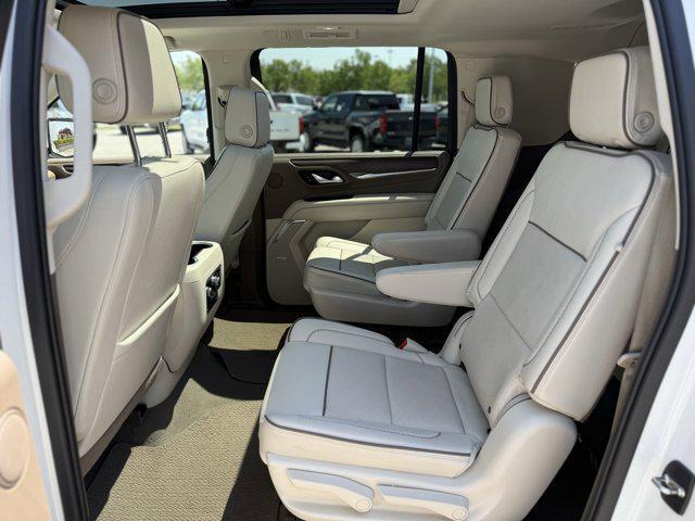used 2022 GMC Yukon XL car, priced at $63,800