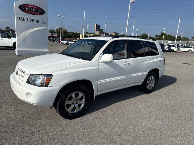 used 2007 Toyota Highlander car, priced at $10,900