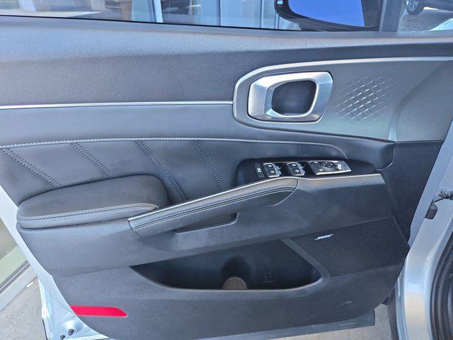 used 2021 Kia Sorento car, priced at $27,900
