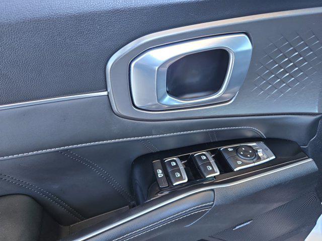 used 2021 Kia Sorento car, priced at $27,900