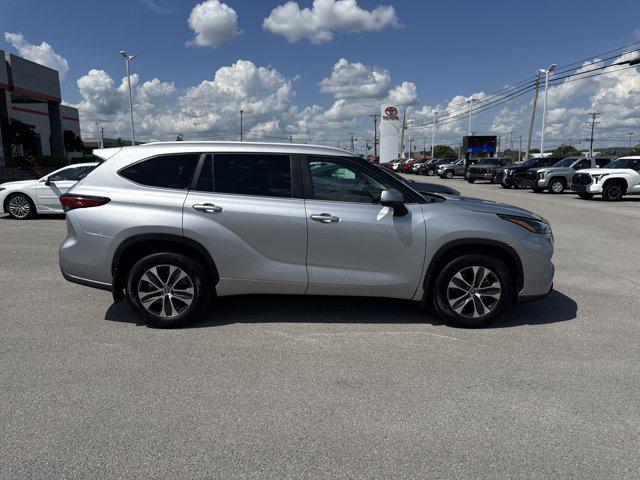 used 2023 Toyota Highlander car, priced at $41,800