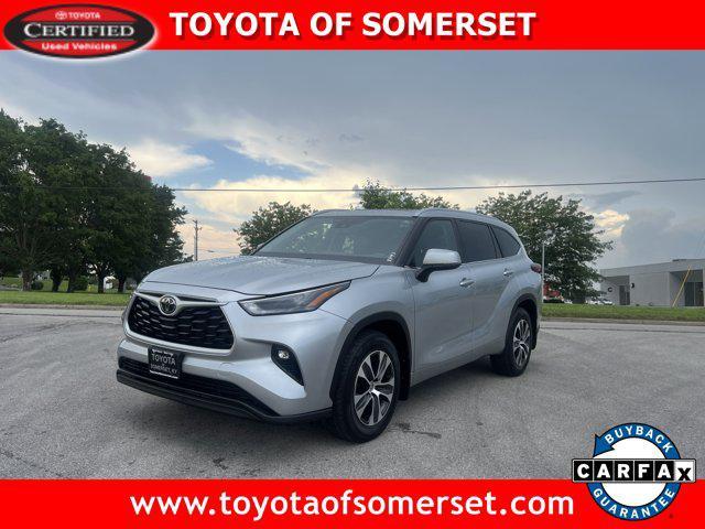 used 2023 Toyota Highlander car, priced at $42,900
