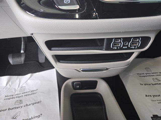 used 2023 Chrysler Pacifica car, priced at $26,900
