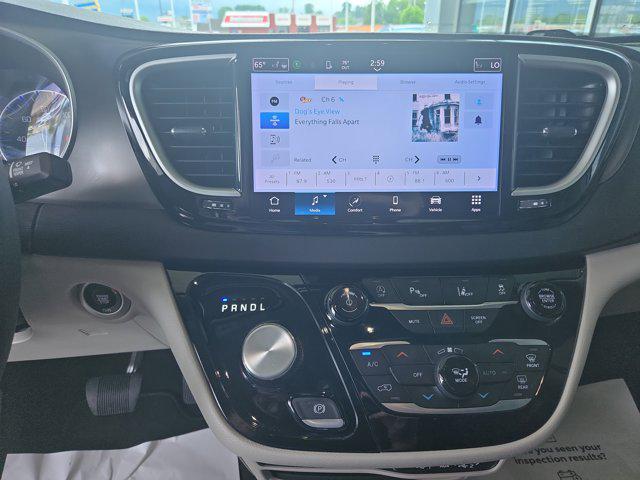 used 2023 Chrysler Pacifica car, priced at $26,900