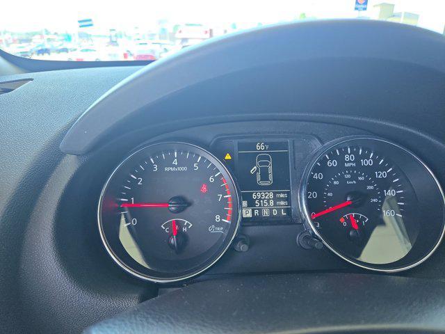used 2013 Nissan Rogue car