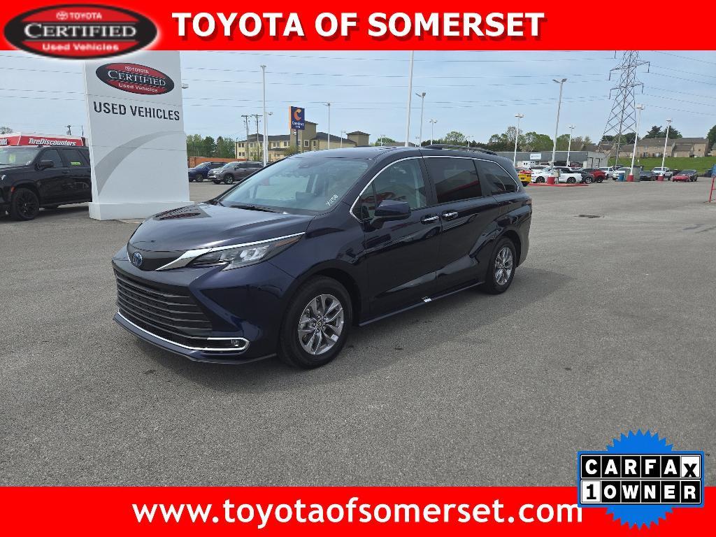 used 2024 Toyota Sienna car, priced at $48,900