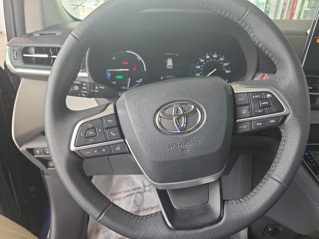 used 2024 Toyota Sienna car, priced at $48,900