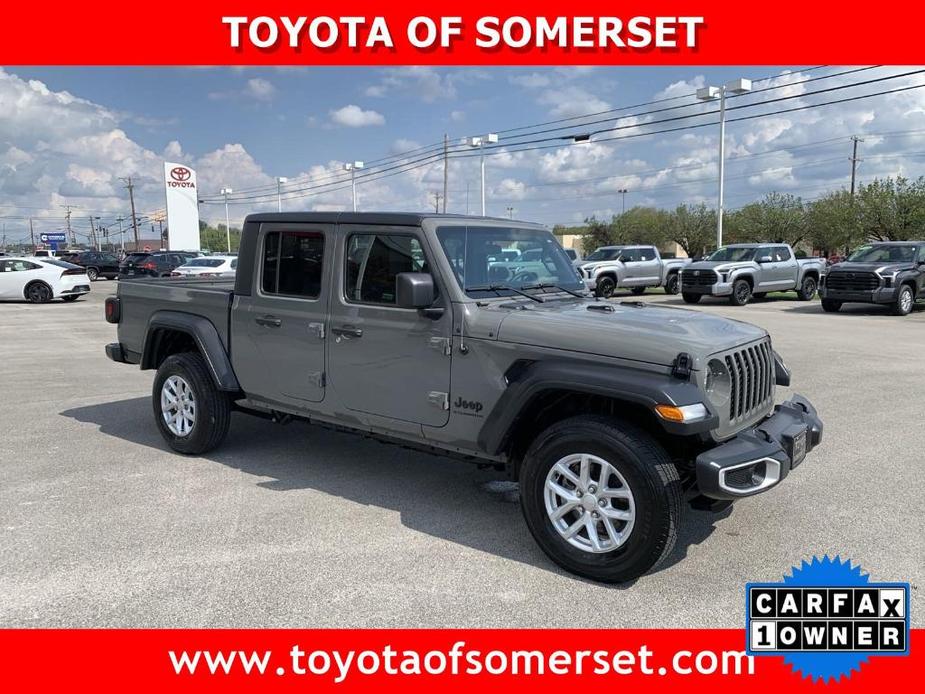 used 2023 Jeep Gladiator car, priced at $34,800