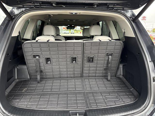 used 2023 Kia Telluride car, priced at $35,900