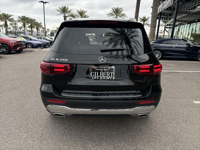 new 2024 Mercedes-Benz GLB 250 car, priced at $45,800