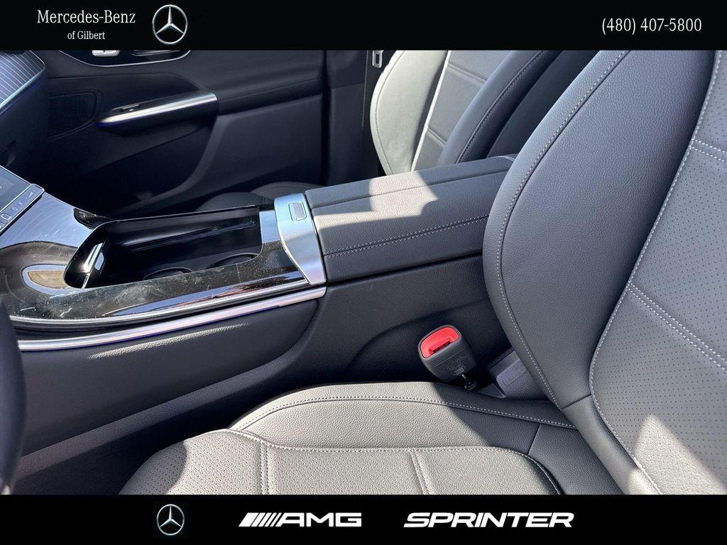 new 2025 Mercedes-Benz GLC 300 car, priced at $61,750