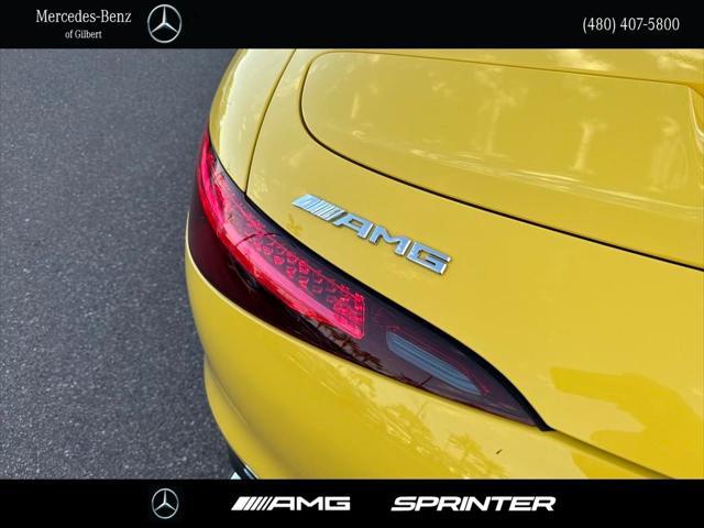 new 2025 Mercedes-Benz AMG SL 43 car, priced at $115,365