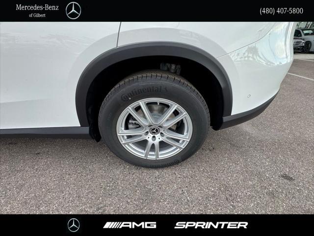 new 2025 Mercedes-Benz GLC 300 car, priced at $51,075