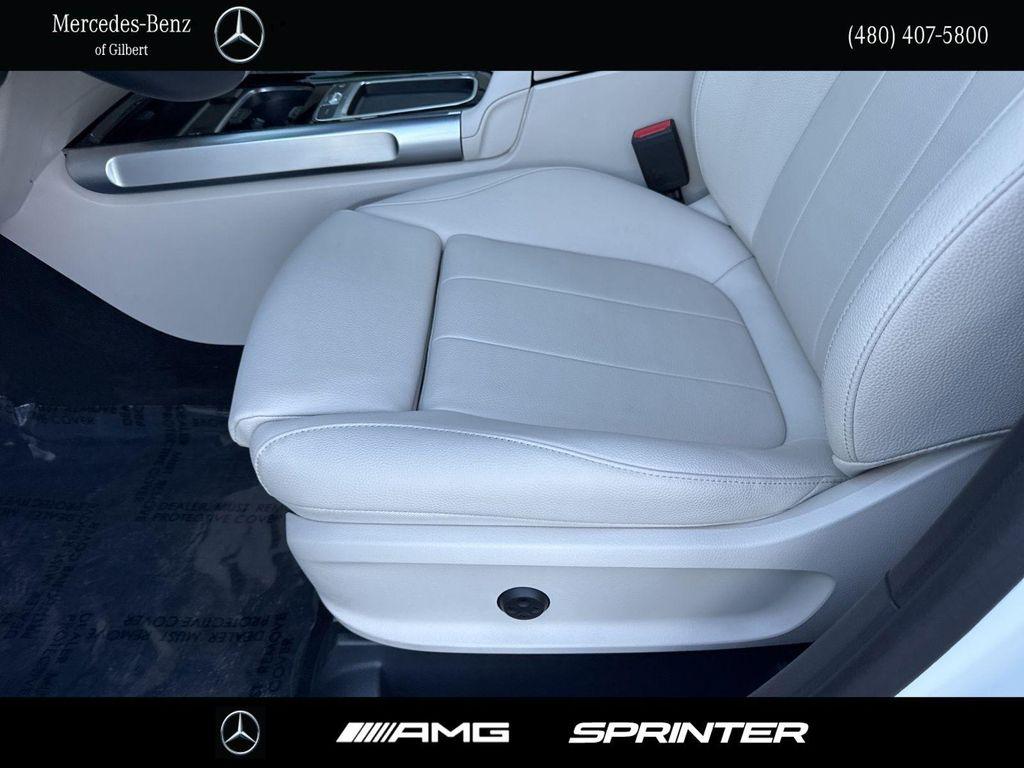 used 2025 Mercedes-Benz GLB 250 car, priced at $38,888