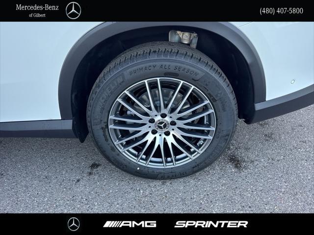 new 2025 Mercedes-Benz GLC 300 car, priced at $60,485