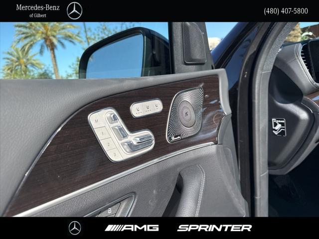 new 2025 Mercedes-Benz GLS 450 car, priced at $92,275