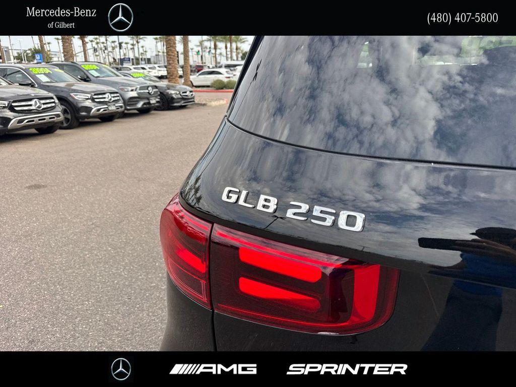 used 2024 Mercedes-Benz GLB 250 car, priced at $35,994