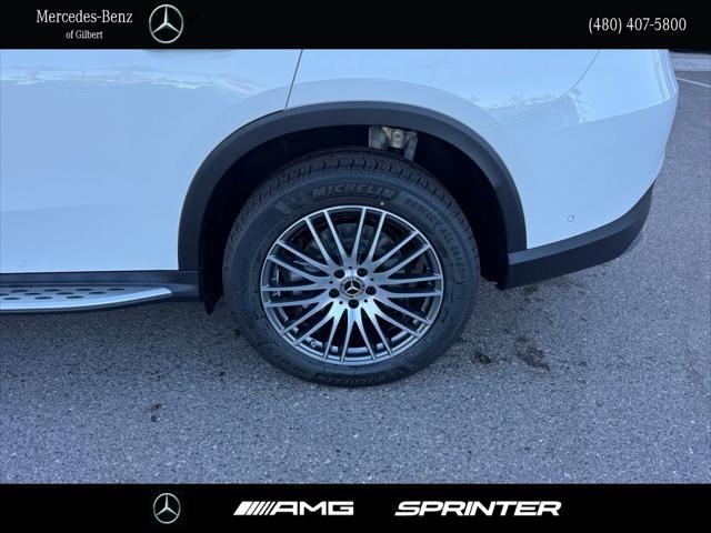 new 2025 Mercedes-Benz GLC 300 car, priced at $61,750