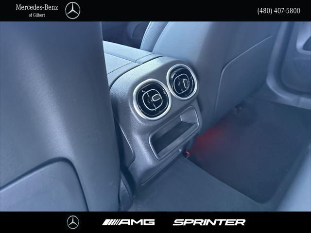 new 2025 Mercedes-Benz GLC 300 car, priced at $61,750