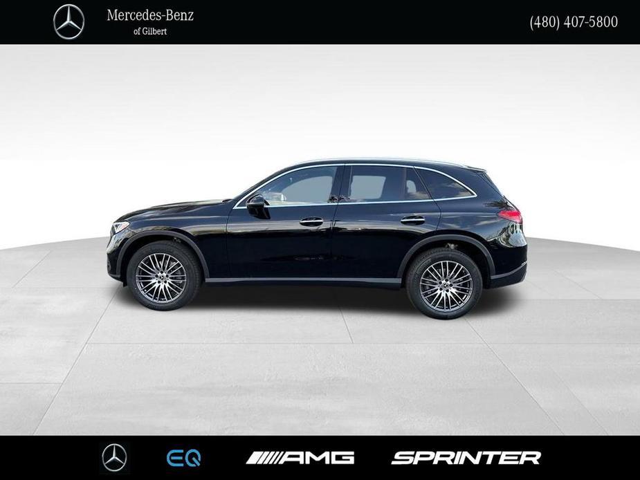 new 2024 Mercedes-Benz GLC 300 car, priced at $53,050