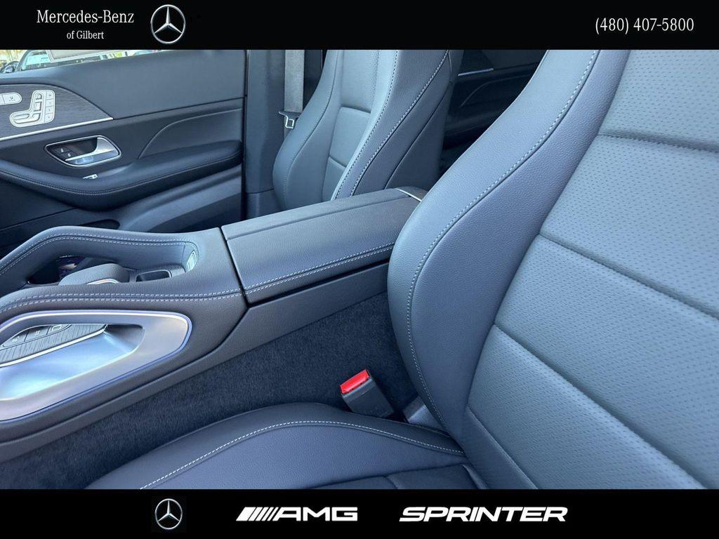new 2025 Mercedes-Benz GLE 450 car, priced at $79,815