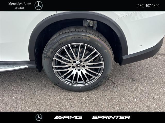 new 2025 Mercedes-Benz GLC 300 car, priced at $61,750