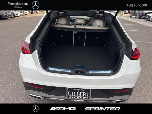 new 2025 Mercedes-Benz GLC 300 car, priced at $61,750