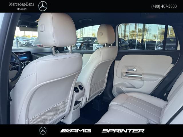 used 2025 Mercedes-Benz GLA 250 car, priced at $41,888