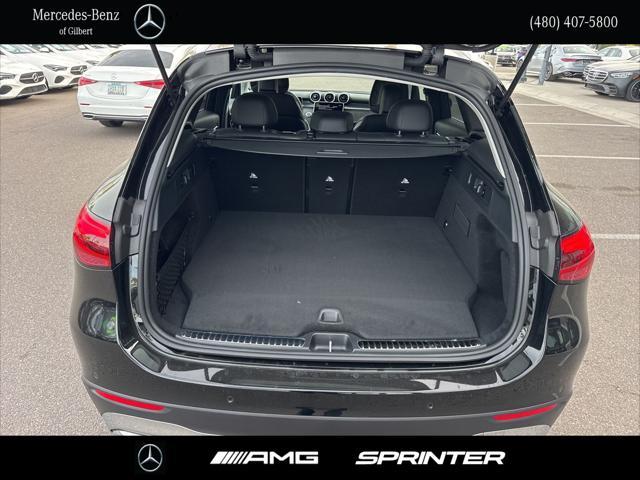 new 2025 Mercedes-Benz GLC 350e car, priced at $61,700