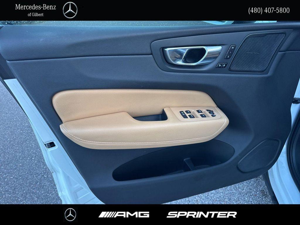 used 2020 Volvo XC60 car, priced at $21,487