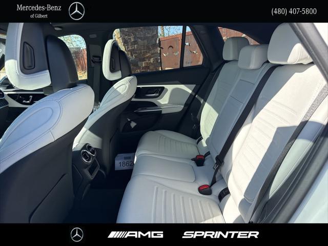 new 2025 Mercedes-Benz GLC 300 car, priced at $58,225