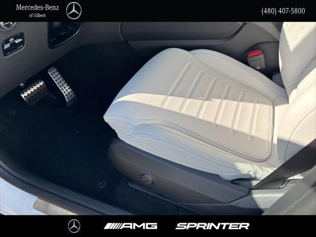new 2025 Mercedes-Benz GLC 300 car, priced at $58,225