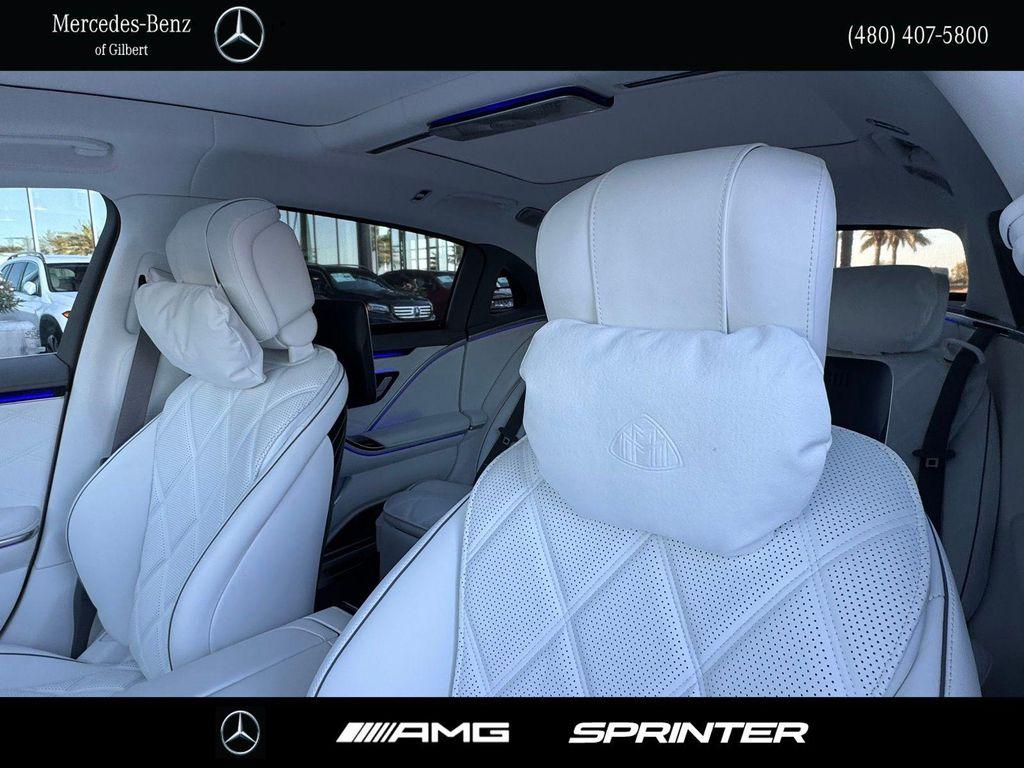 new 2025 Mercedes-Benz Maybach S 580 car, priced at $241,450