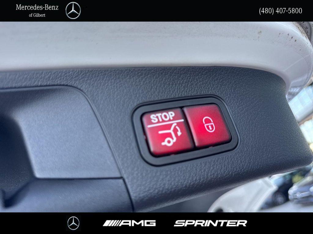 used 2025 Mercedes-Benz GLA 250 car, priced at $34,888