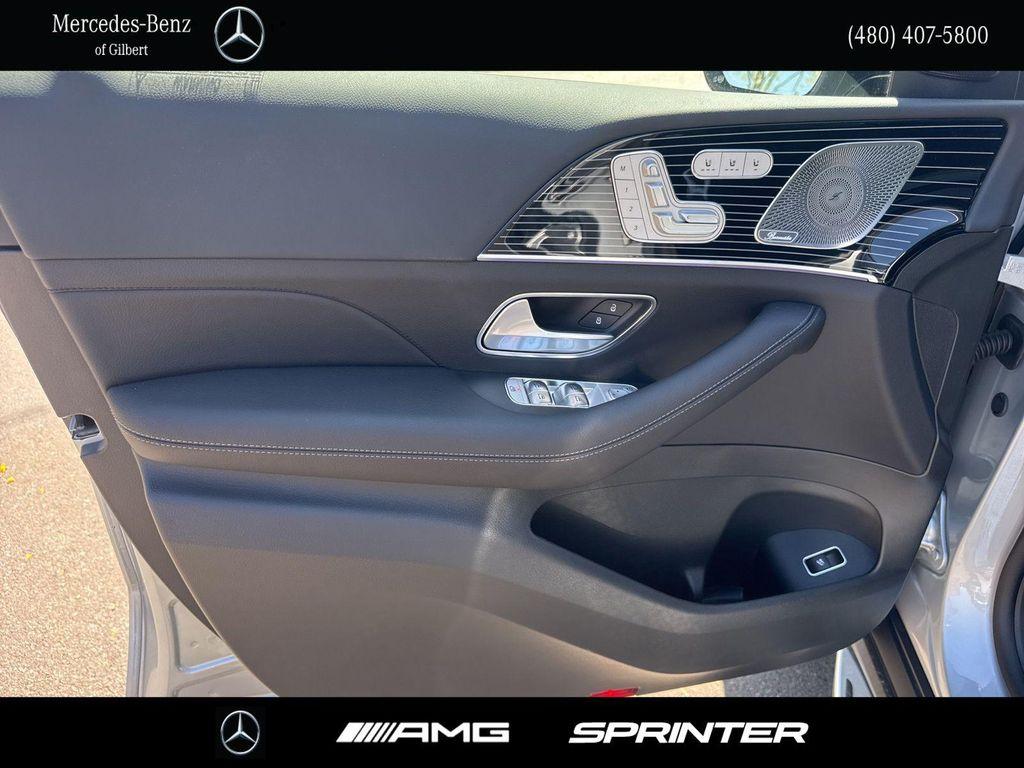new 2025 Mercedes-Benz GLS 450 car, priced at $97,950