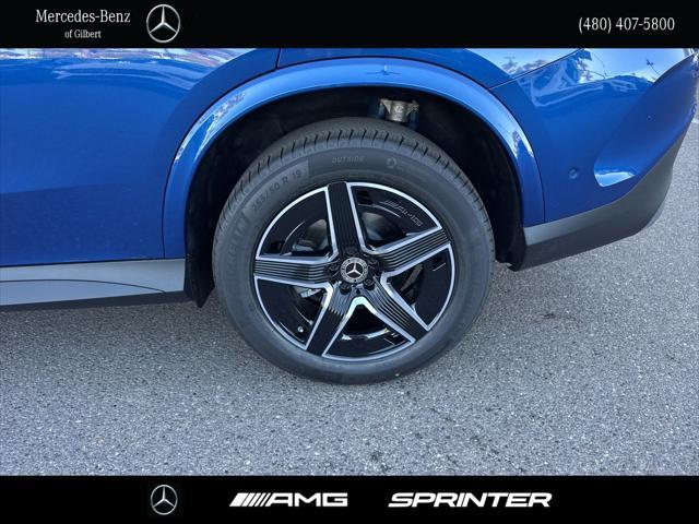 new 2025 Mercedes-Benz GLC 300 car, priced at $66,195