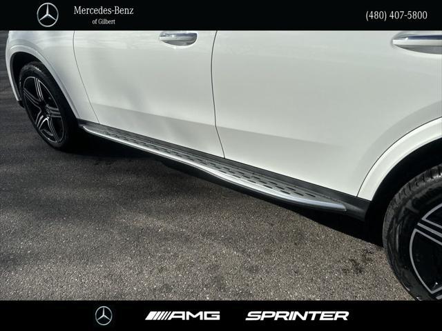 new 2024 Mercedes-Benz GLC 300 car, priced at $55,925