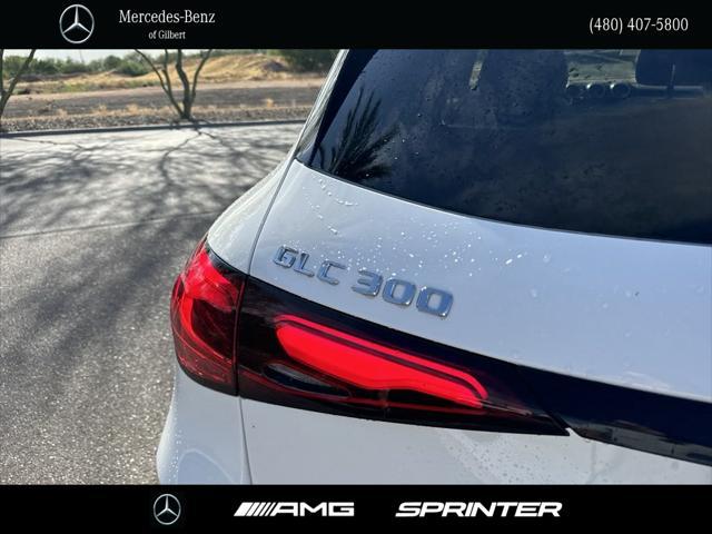new 2024 Mercedes-Benz GLC 300 car, priced at $55,925