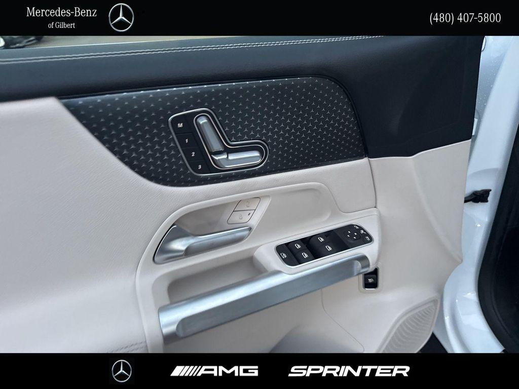 new 2026 Mercedes-Benz GLB 250 car, priced at $45,050