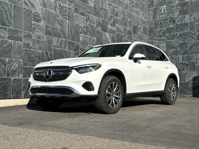 new 2024 Mercedes-Benz GLC 300 car, priced at $48,950