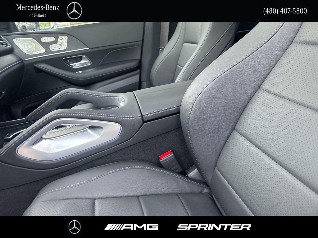 new 2025 Mercedes-Benz GLE 450 car, priced at $83,110