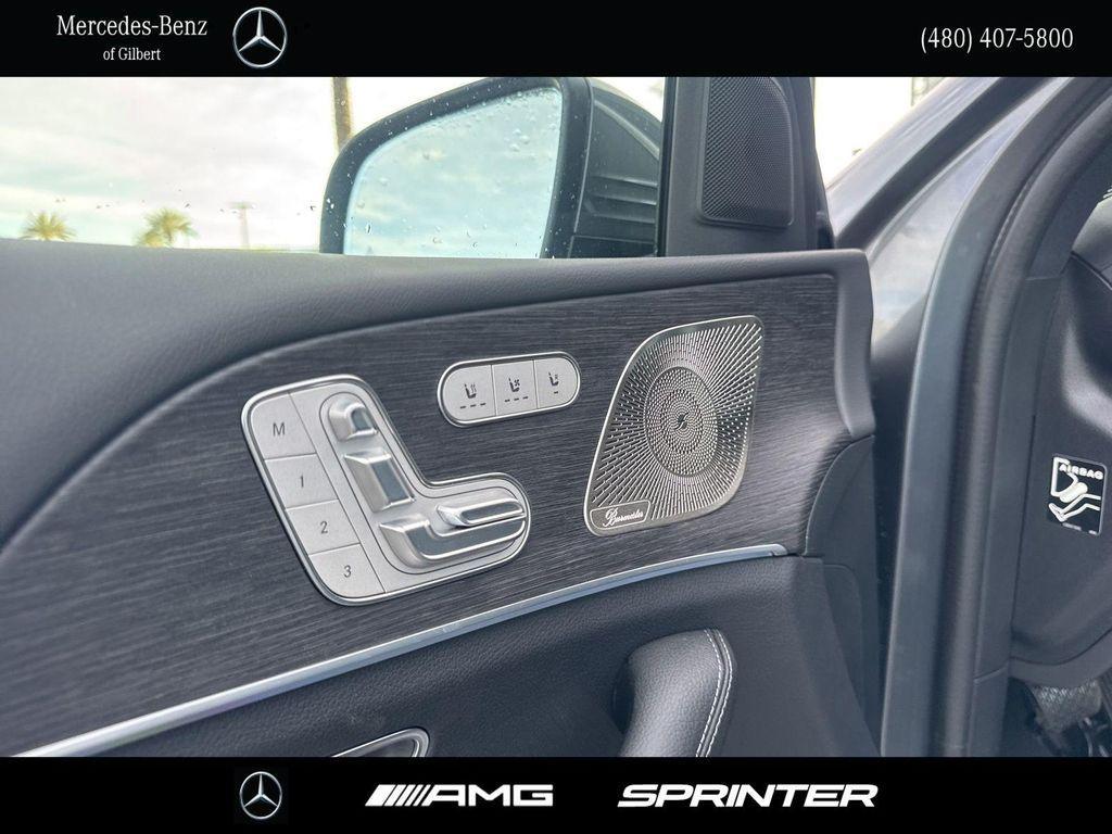 new 2025 Mercedes-Benz GLE 450 car, priced at $83,110