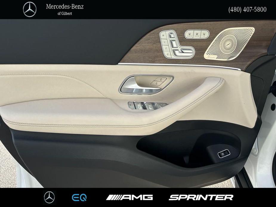 new 2024 Mercedes-Benz GLS 450 car, priced at $89,680